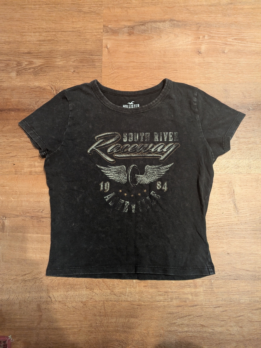 Hollister Gray 'South River Raceway' Graphic Tee